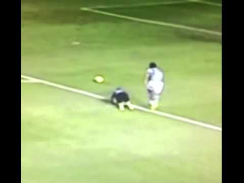 Doblete Pato Rubio vs Santos