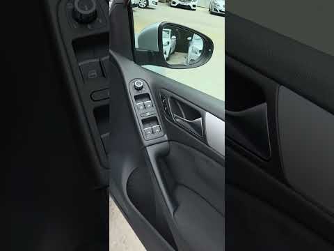 Volkswagen Golf Highline 1.4 TSI DSG *GTI Alloys* - Image 2