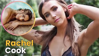 Rachel Cook's Bikini Pictures Which Are Even Inappropriate for Adults