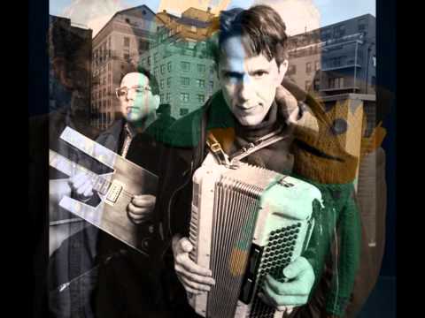 Videoclip de Rat Patrol — They Might Be Giants