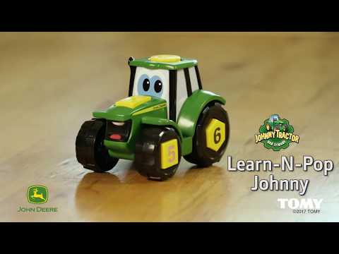 Tomy JOHN DEERE traktorius su kaladėlėmis Johnny, 46654 video