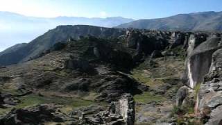 preview picture of video 'Descubriendo unas ruinas incas - Cordillera central'