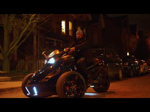 Mally Swayzz - Groovy Baby (Official Music Video)