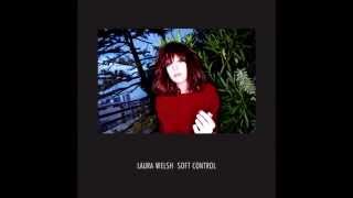 Laura Welsh – Ghosts (  Soft Control )