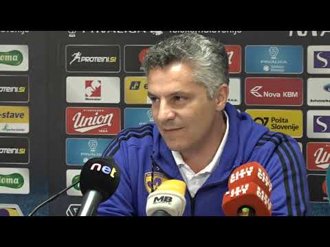 Športni direktor NK Maribor Oliver Bogatinov na tiskovni konferenci pred derbijem z Olimpijo