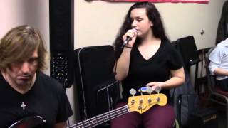 Beauty - Ayiesha Woods Live Cover From Derek&#39;s Guitar Room 02-04-2016