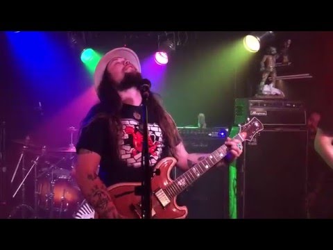Twiddle - Hattie's Jam/When it Rains it Pours 4/19/2016 Woodlands Tavern, Columbus OH