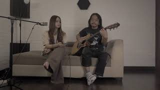 Download lagu 11 Januari  - GIGI ( Chintya Gabriella feat Dewa Budjana ) mp3 Download lagu 11 Januari  - GIGI ( Chintya Gabriella feat Dewa Budjana ) mp3