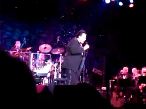 Wayne Newton Live in Atlantic City 2009 Lady