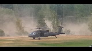 preview picture of video 'Black Hawk & Bell 214 landing and takeoff in Sweden'