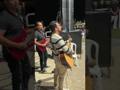 culto na orla da lagoa Ipupiara Bahia