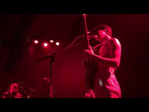 Big Thief “Real Love” Live