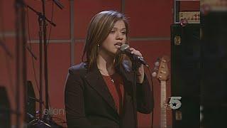 Kelly Clarkson - The Trouble With Love Is (Ellen 2003) [HD]