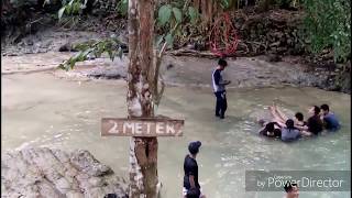 preview picture of video 'Pesona kolam alam dan air terjun Lepo'