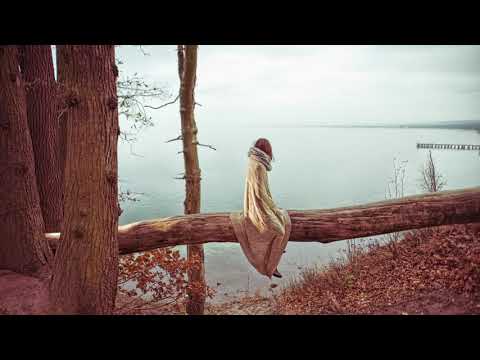 Wabe Ft. Paola Russo - Missing (Reinterpretation)