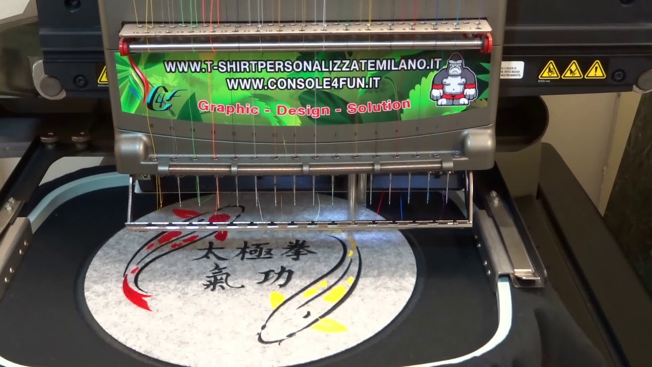 Applicazione Ricamo su felpa