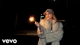 Slayyyter - WHAT IS IT LIKE, TO BE LIKED?