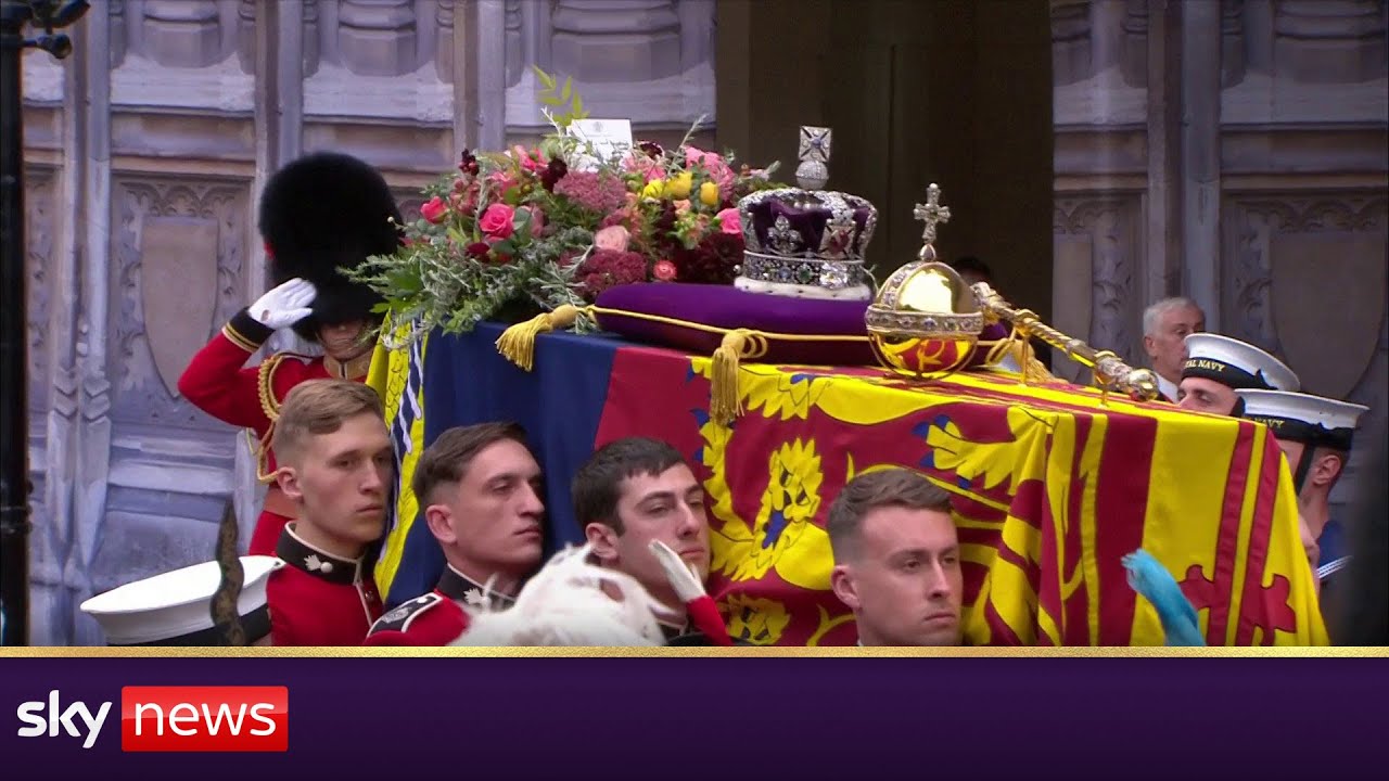 Queen's coffin enters Westminster Abbey