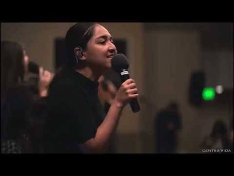 Celebra victorioso - Centro Vida (live short edition)