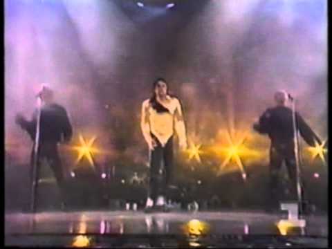 HAPPY BIRTHDAY CINTIA (♪YOU ROCK MY WORLD♫)