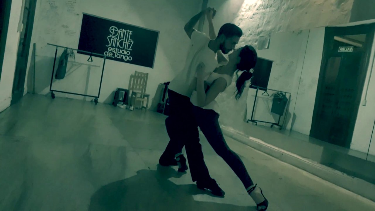 Recuerdo – Indira Hiayes y Dante Sánchez (ensayos)