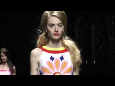 Moschino Spring/Summer 2013 Fashion Show