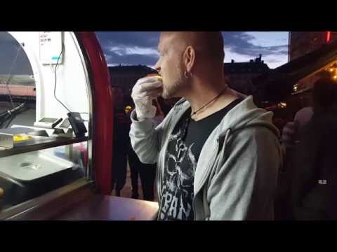 Hård norrlänning äter världens starkaste korv harakiri-korven utan problem