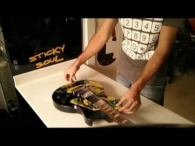 Vídeo relacionado con SG Store 5 calcomanías adhesivas de vinilo para guitarra rebelde, calcomanías decorativas de música rock, compatibles con Fender Stratocaster, Strat, Punk, Rock, Grunge, guitarra (76 mm x 230 mm)
