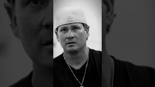 😭EMOTIONAL Tom explains when he found out Mark was SICK all he wanted to do was play live #blink182