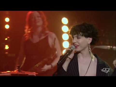 Belle et Bum 2017-18 - Hubert Lenoir - Ton Hôtel - Fille de Personne II