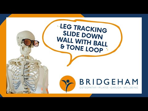 Leg Tracking desliza para baixo na parede com bola e loop de tom