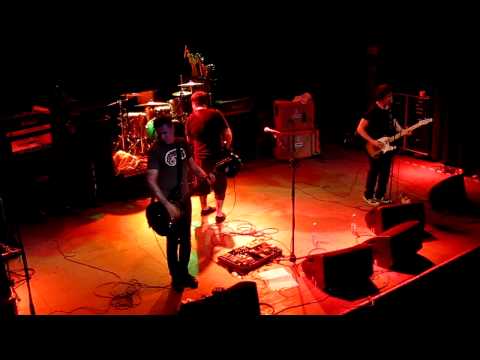 Manifesto Jukebox - Paralyzed (live)