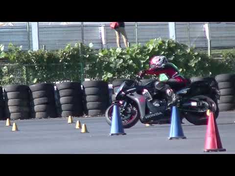 MotoGymkhana CBR600RR 2021 DUNLOP Rd4 H2