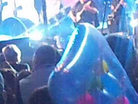 EUGENIO FINARDI & Claudio Baglioni EXTRATERRESTRE  O'SCIA' 2010 Lampedusa 01.01.10