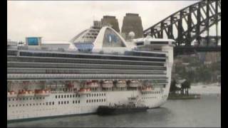 Cruise ships in Sydney - Star Princess