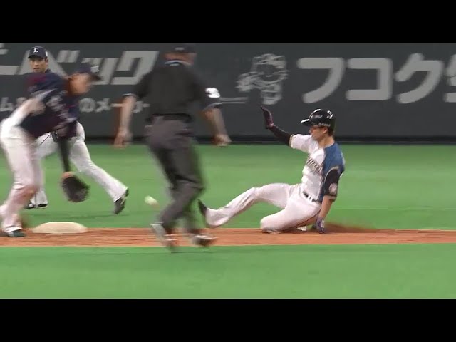 【8回裏】ファイターズ・西川も負けてない!! 今シーズン38盗塁目を決めてリーグトップに並ぶ!! 2018/10/2 F-L