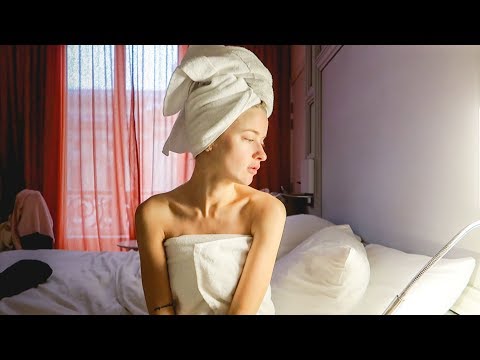 LONELY THOUGHTS FROM A PARIS HOTEL ROOM | VLOG 42