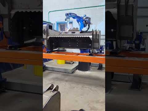 2022 YASKAWA ar2010 Robotic Welders | ListingHippo (1)