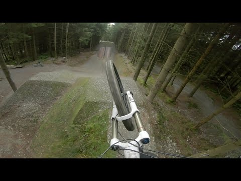 Sketchiest run ever of 50to01 - Revolution Bike Park