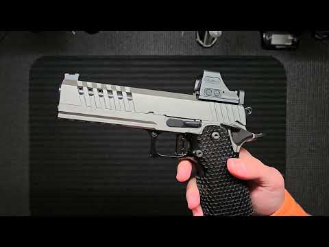 Stiplex pattern on front strap