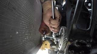 FORD 4.9 300CI I6 NO SPARK? HOW TO REPLACE TIMING GEARS.