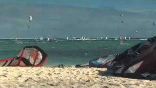 preview picture of video 'Le Morne Kite Surfing Mauritius'