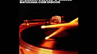 BrasilinTime -Batucada com discos