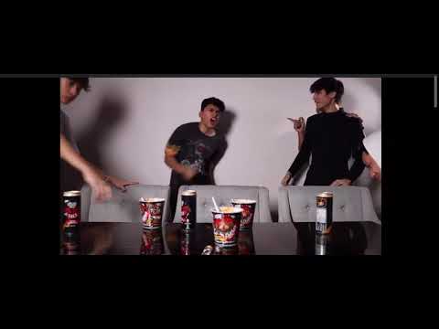 As'ad Motawh makan pedas (dia menangis??)