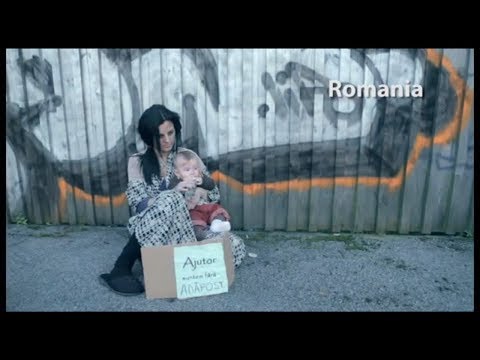 Spelar en hemlös kvinna i Paris. Dyker upp i slutet av filmen.