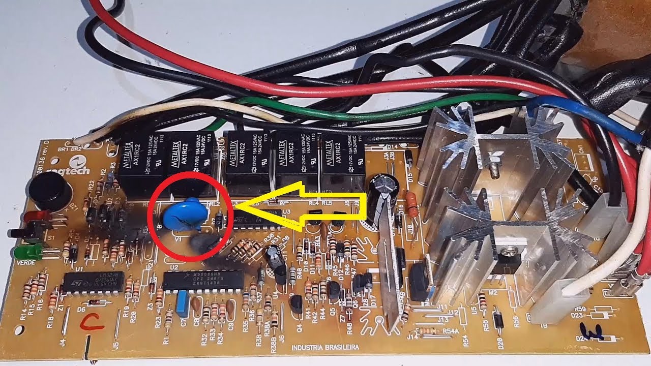 Como Procurar e Consertar Defeito de Nobreak Queimado
