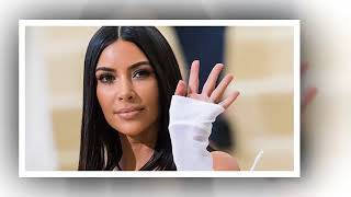Kim Kardashian-Aaliyah for Halloween