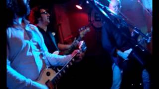 CHRIS MASUAK &amp; LOS ETERNOS &quot;Aloha Steve &amp; Danno&quot; (Radio Birdman cover) LIVE ZARAGOZA 2013.