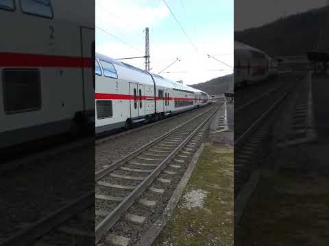 IC 34 Ausfahrt Richtung Frankfurt in Dillenburg (Zugfahrt in Dillenburg)