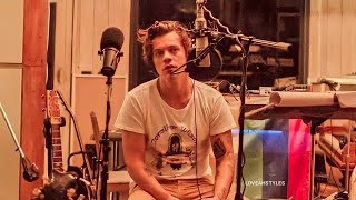 One Direction recording ”Still the one”